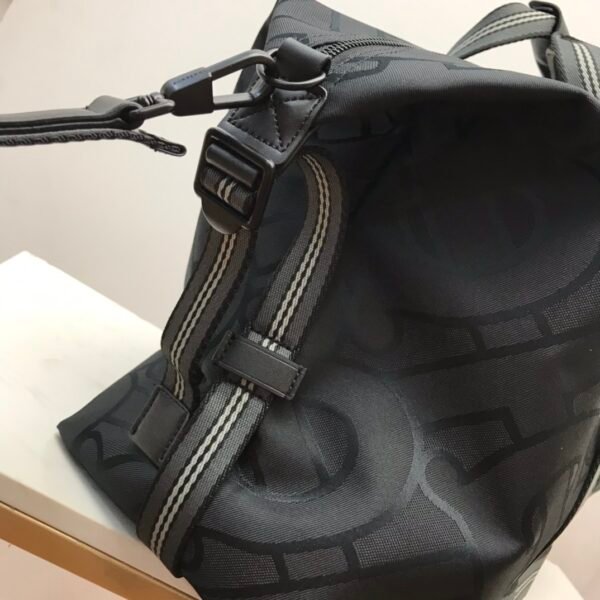 Burberry Bag - Image 5