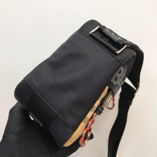 Burberry Bag - Image 5