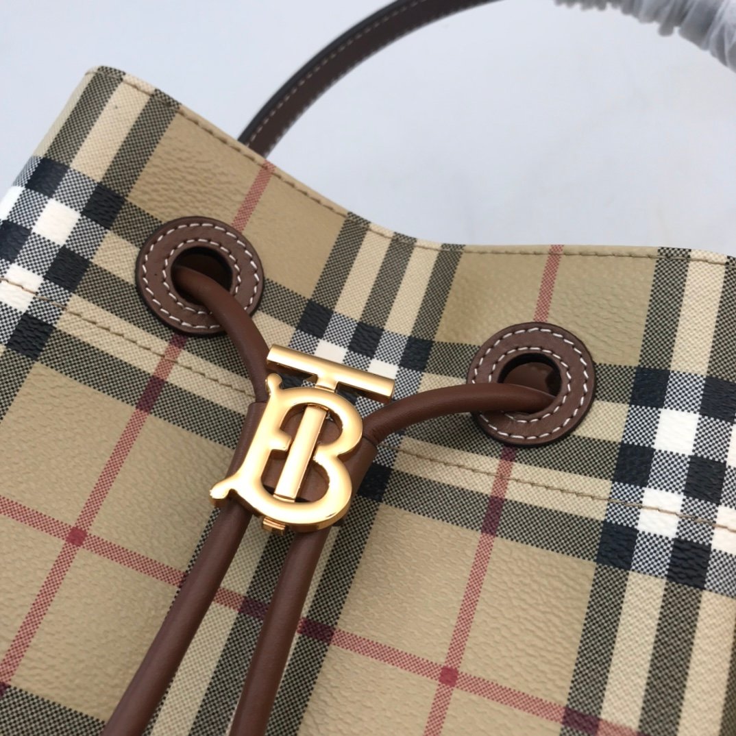 Burberry Bag - Image 5