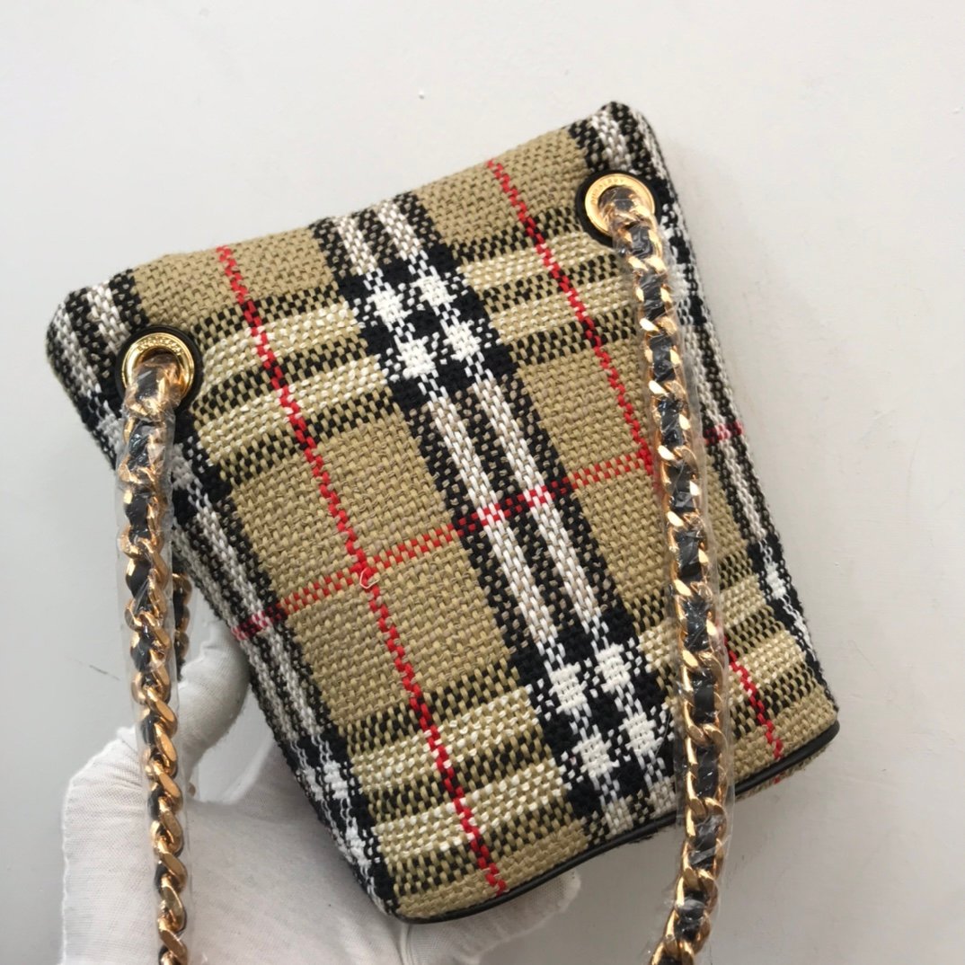 Burberry Bag - Image 5