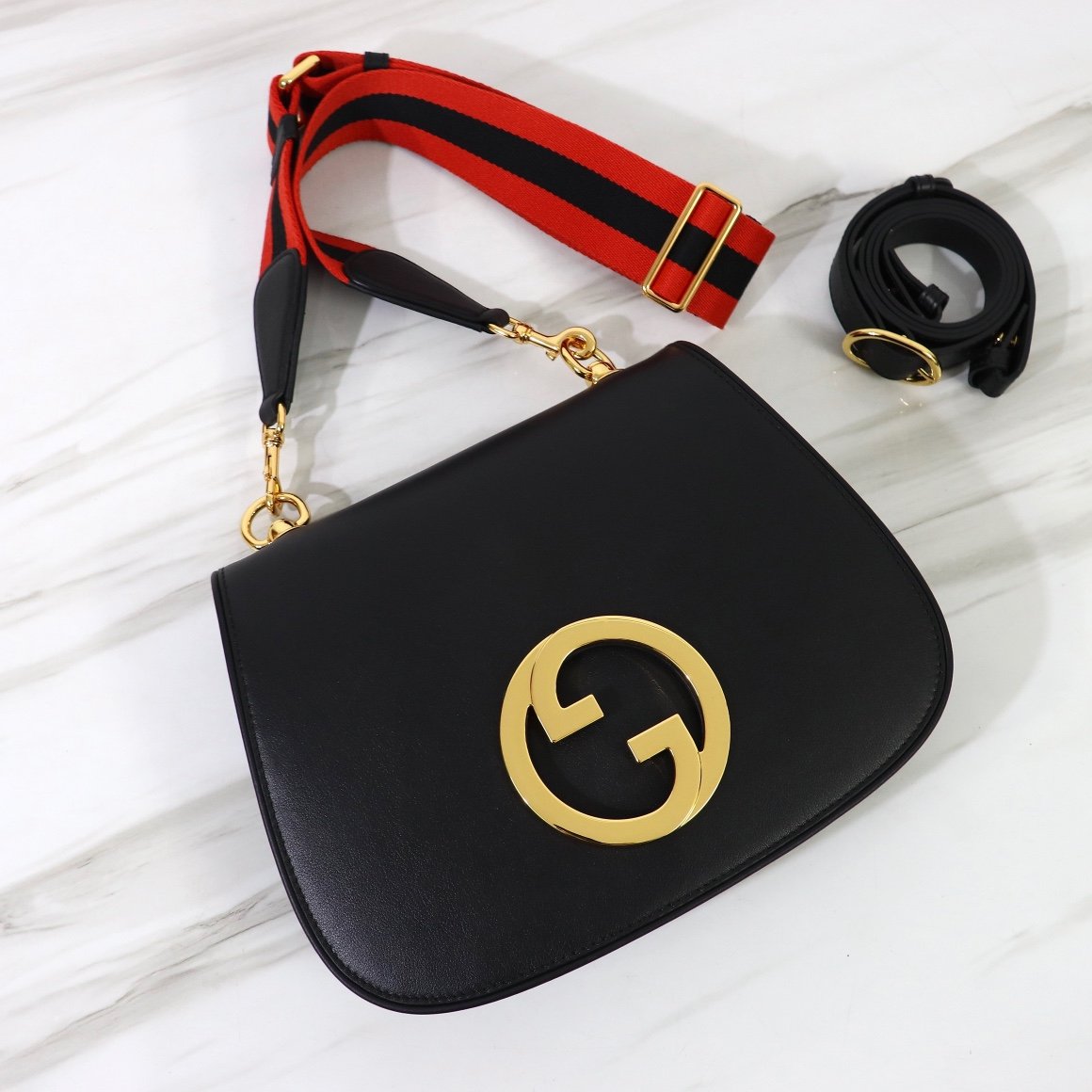 GUCCI 699210 - Image 6