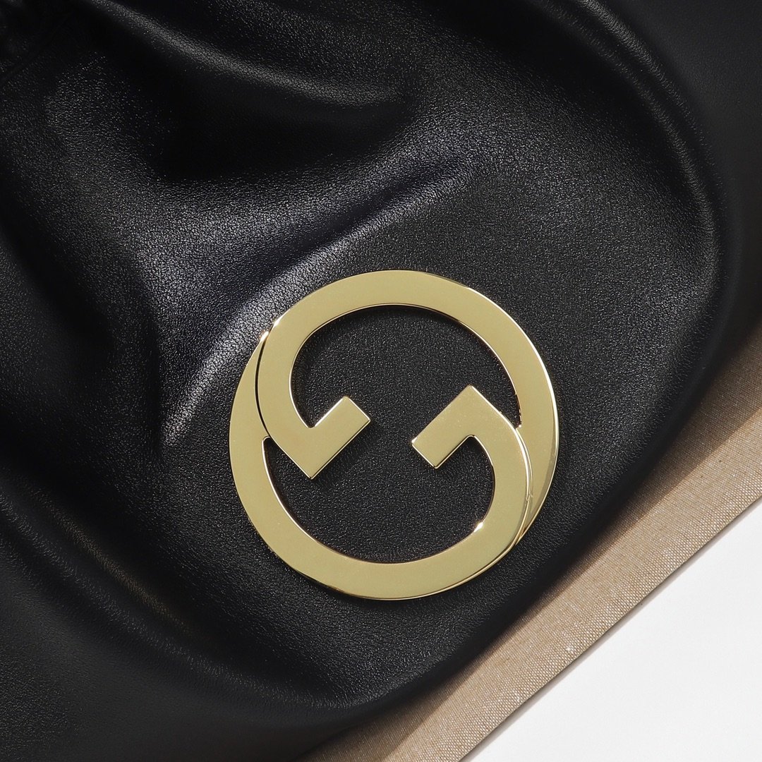 GUCCI 747372 - Image 6