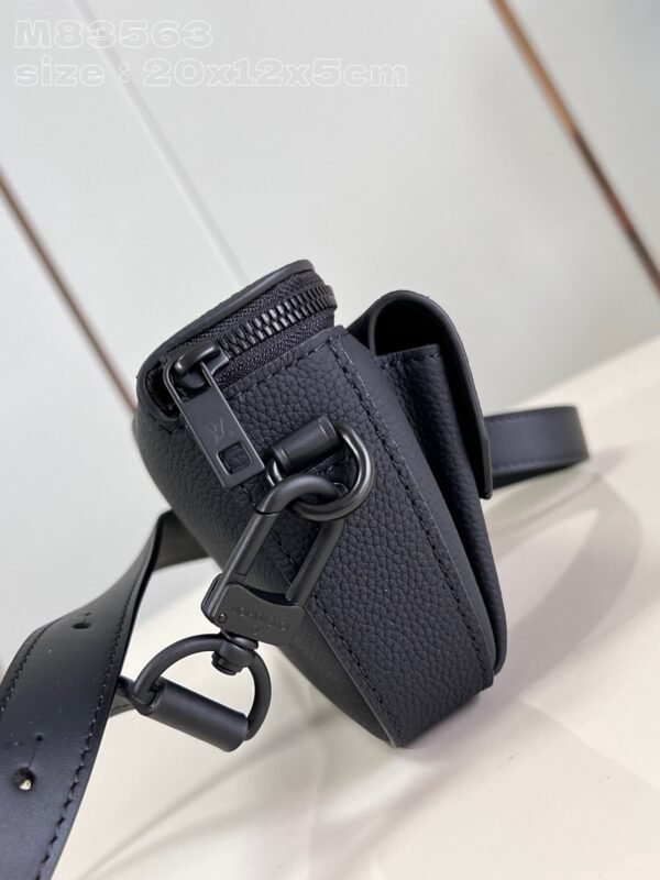 LV M83563 - Image 5