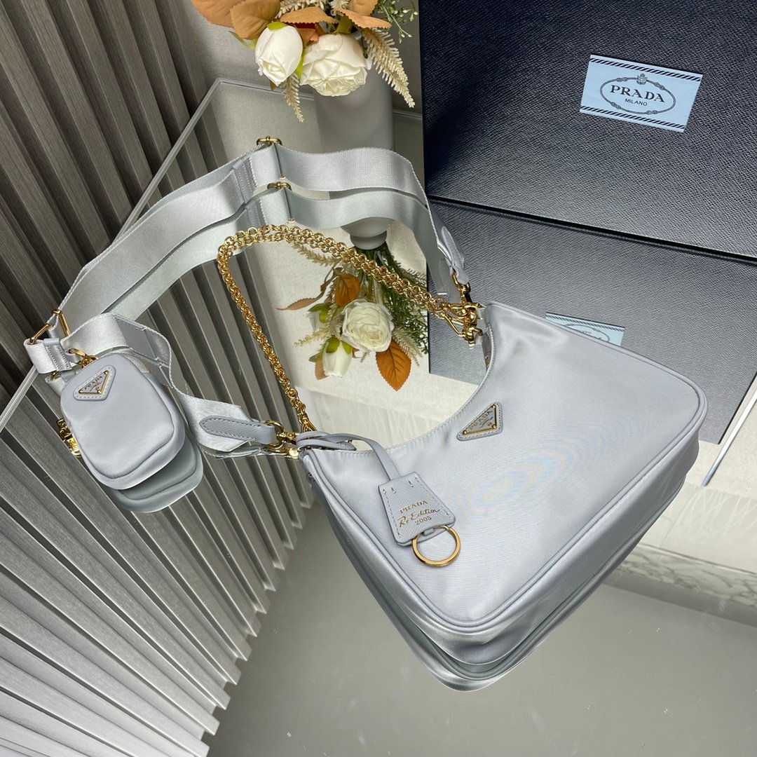 Prada Bag - Image 5