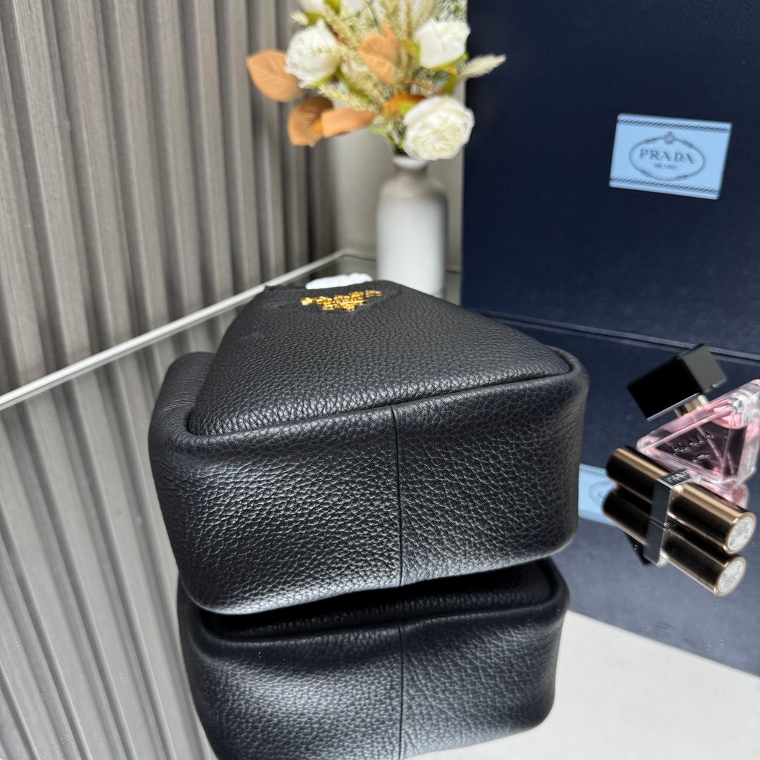 Prada Bag - Image 5