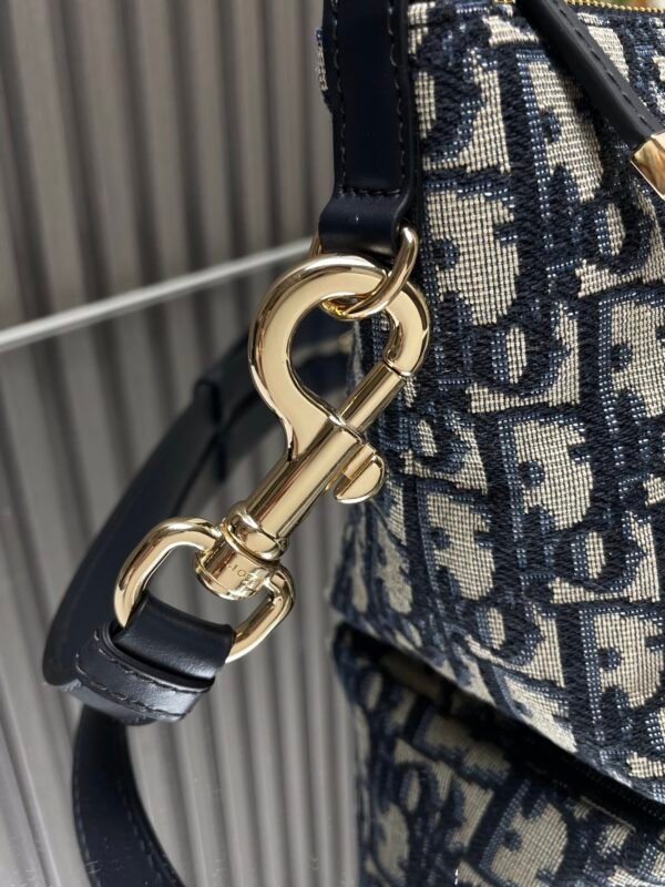 DIOR - Image 5