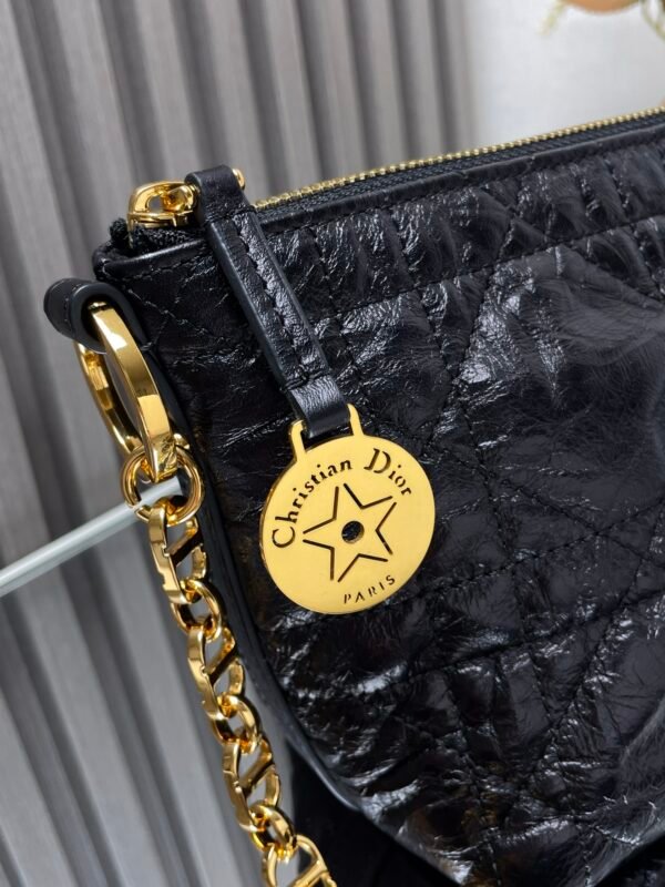 DIOR - Image 5