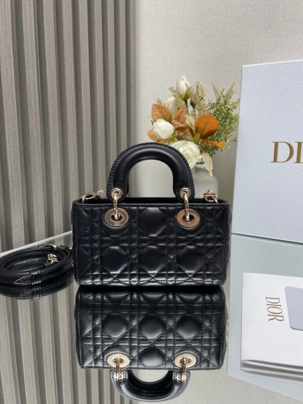 DIOR - Image 5