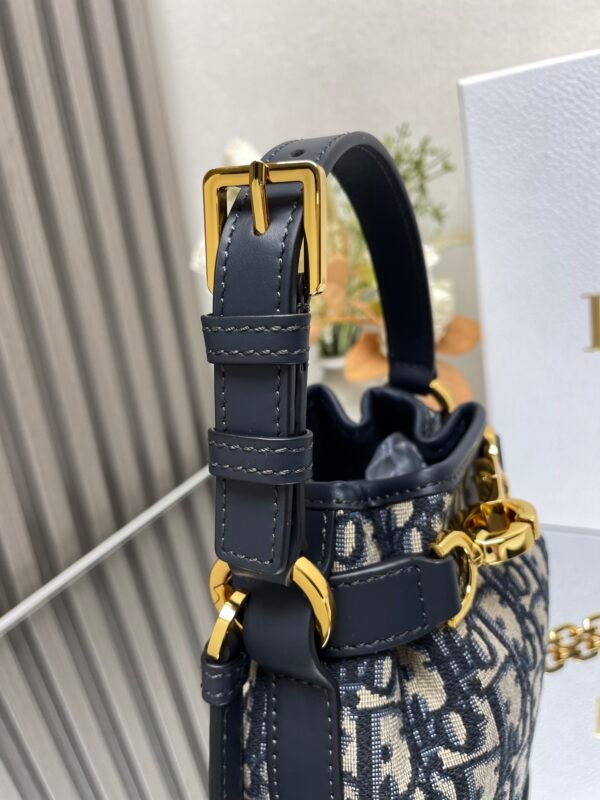 DIOR - Image 5