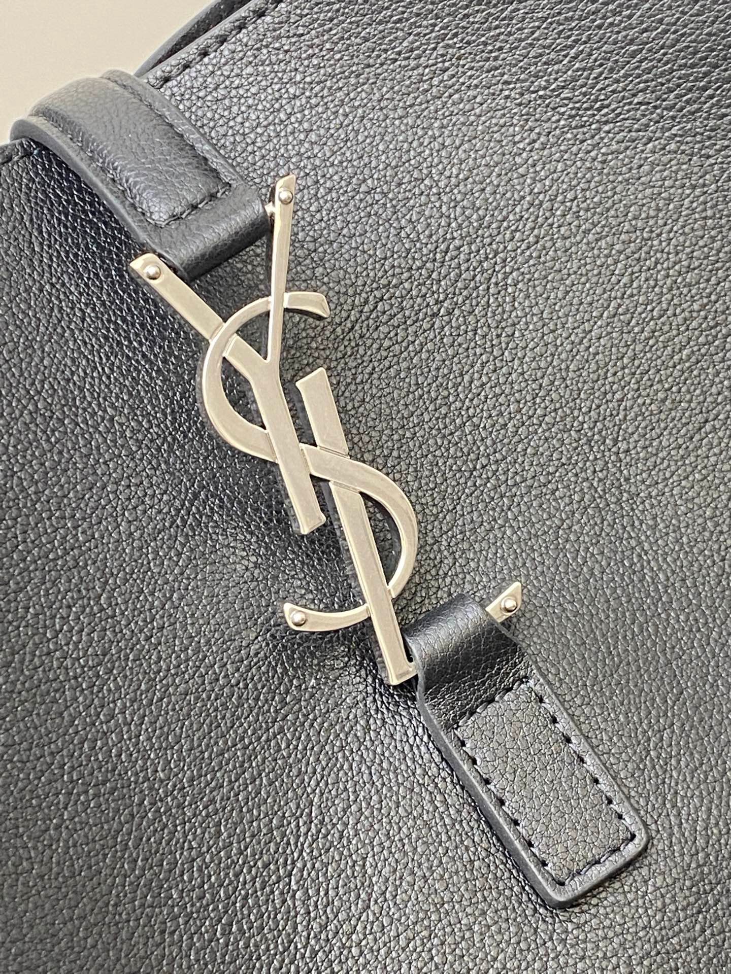 YSL 753837 - Image 5