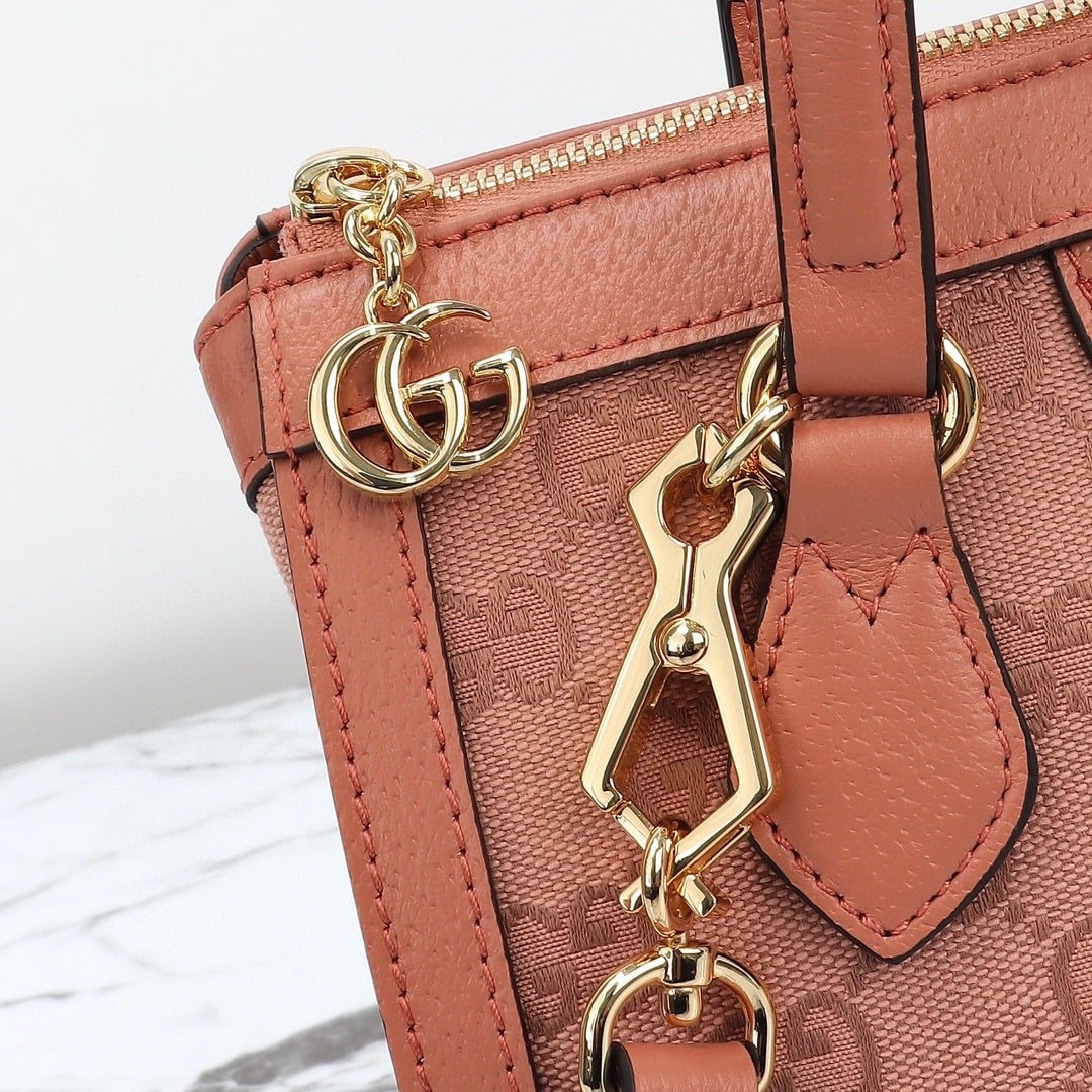 GUCCI 547551 - Image 6