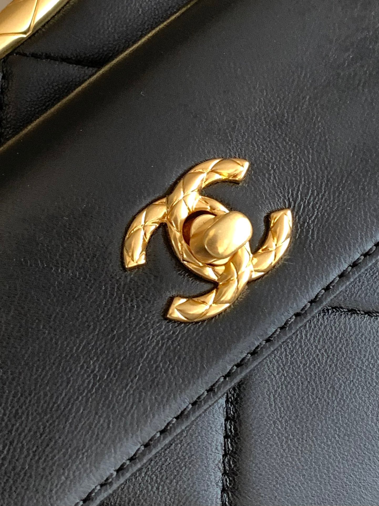 Chanel Bag - Image 7