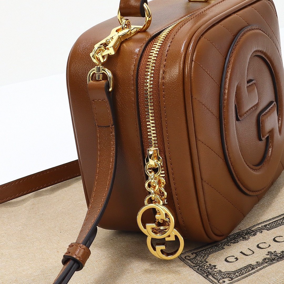 GUCCI 744434 - Image 6