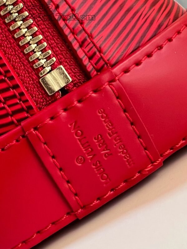 LV  M40302 - Image 5