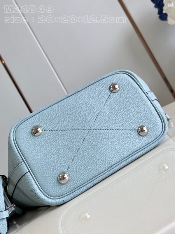 LV  M21849 - Image 6
