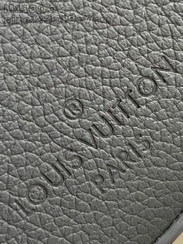 LV M11600 - Image 6