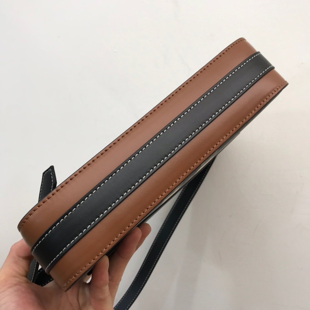 Burberry Bag - Image 6