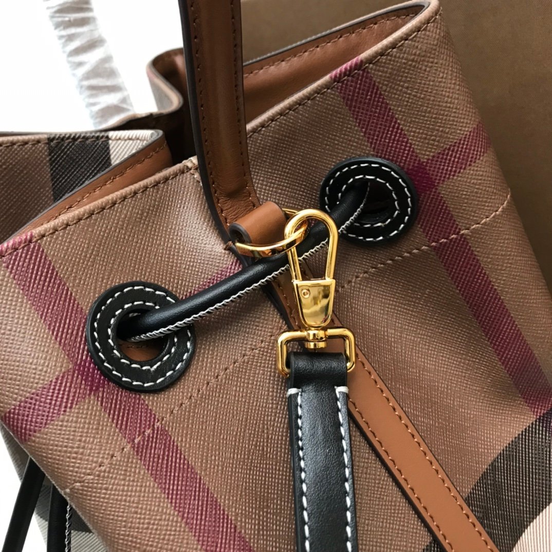 Burberry Bag - Image 6