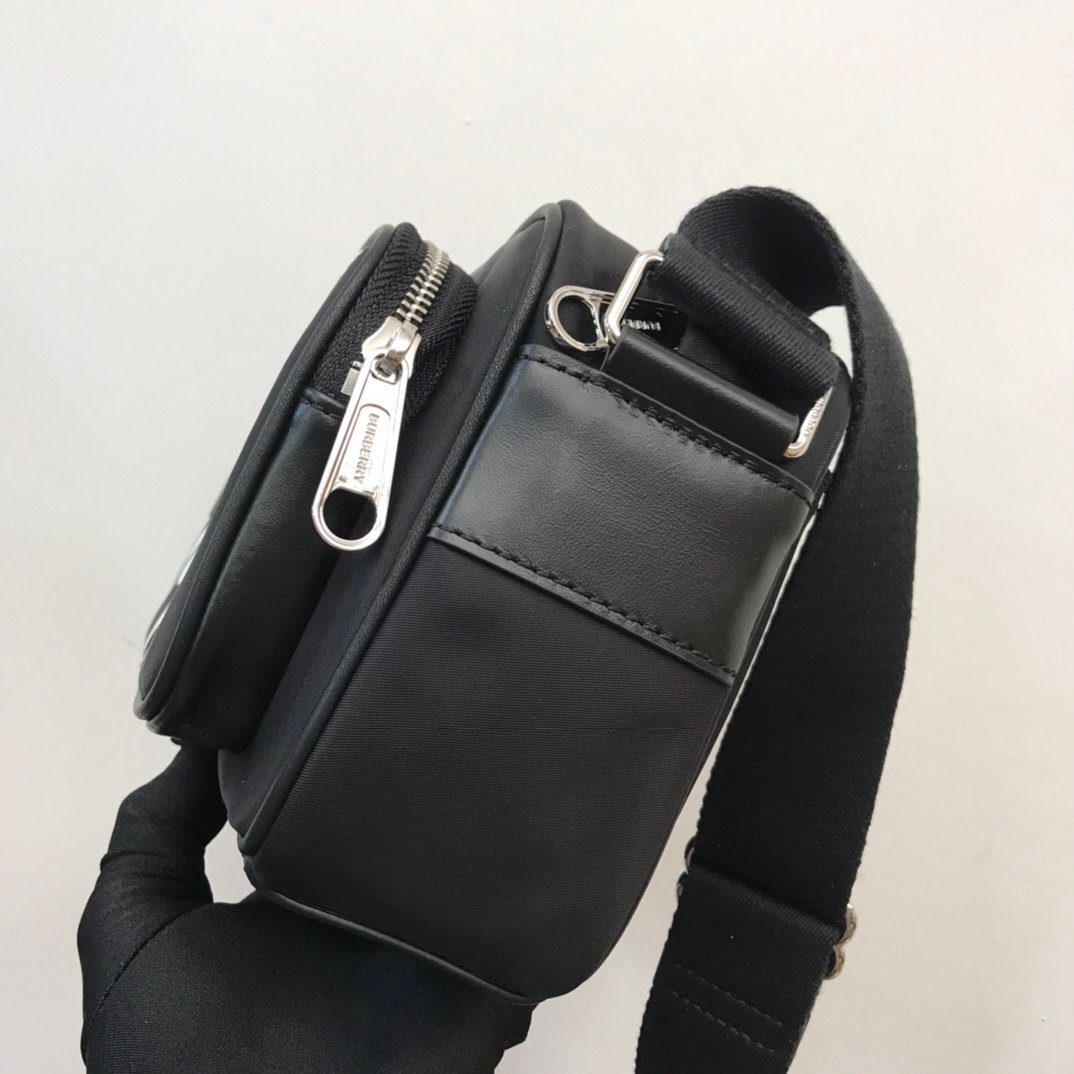 Burberry Bag - Image 6