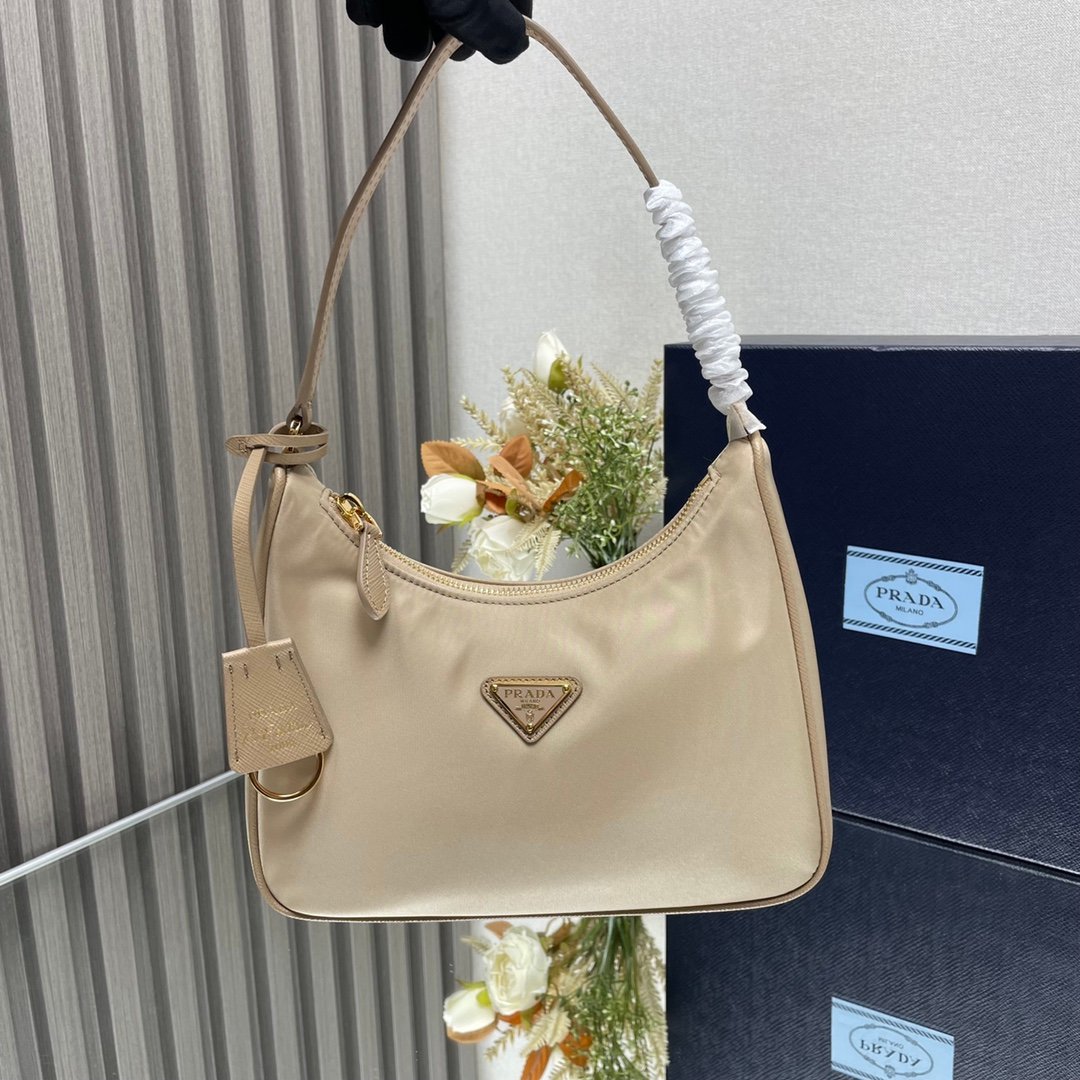 Prada Bag - Image 6