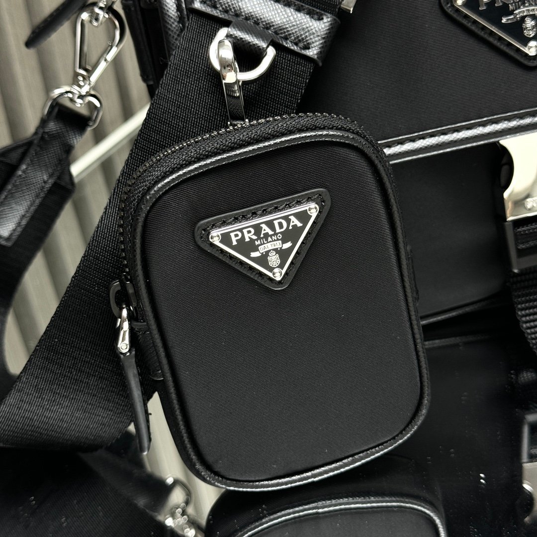 Prada Bag - Image 6
