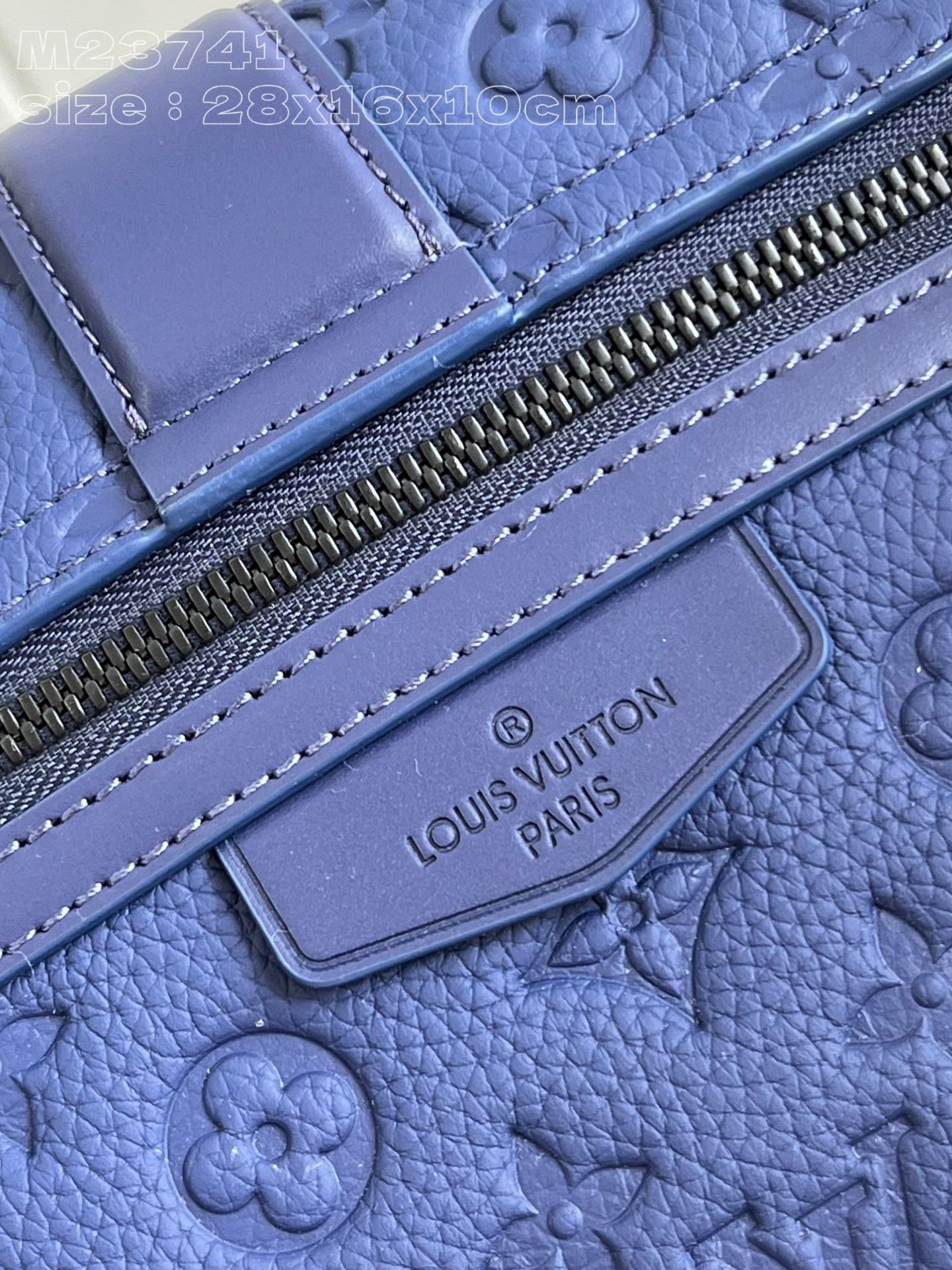 LV M23741 - Image 6
