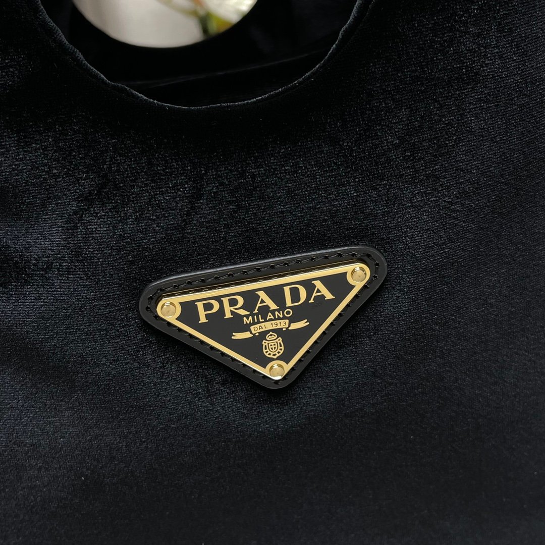 Prada Bag - Image 6
