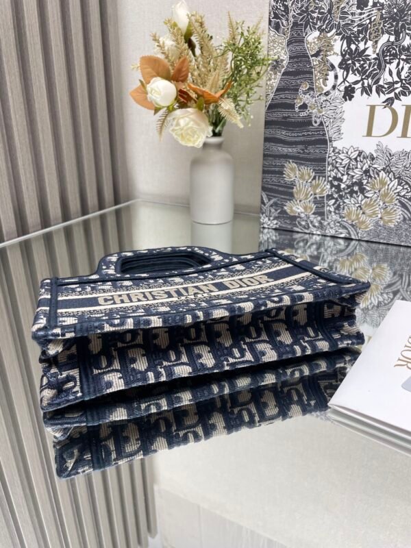 DIOR - Image 6