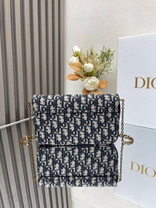 DIOR - Image 6