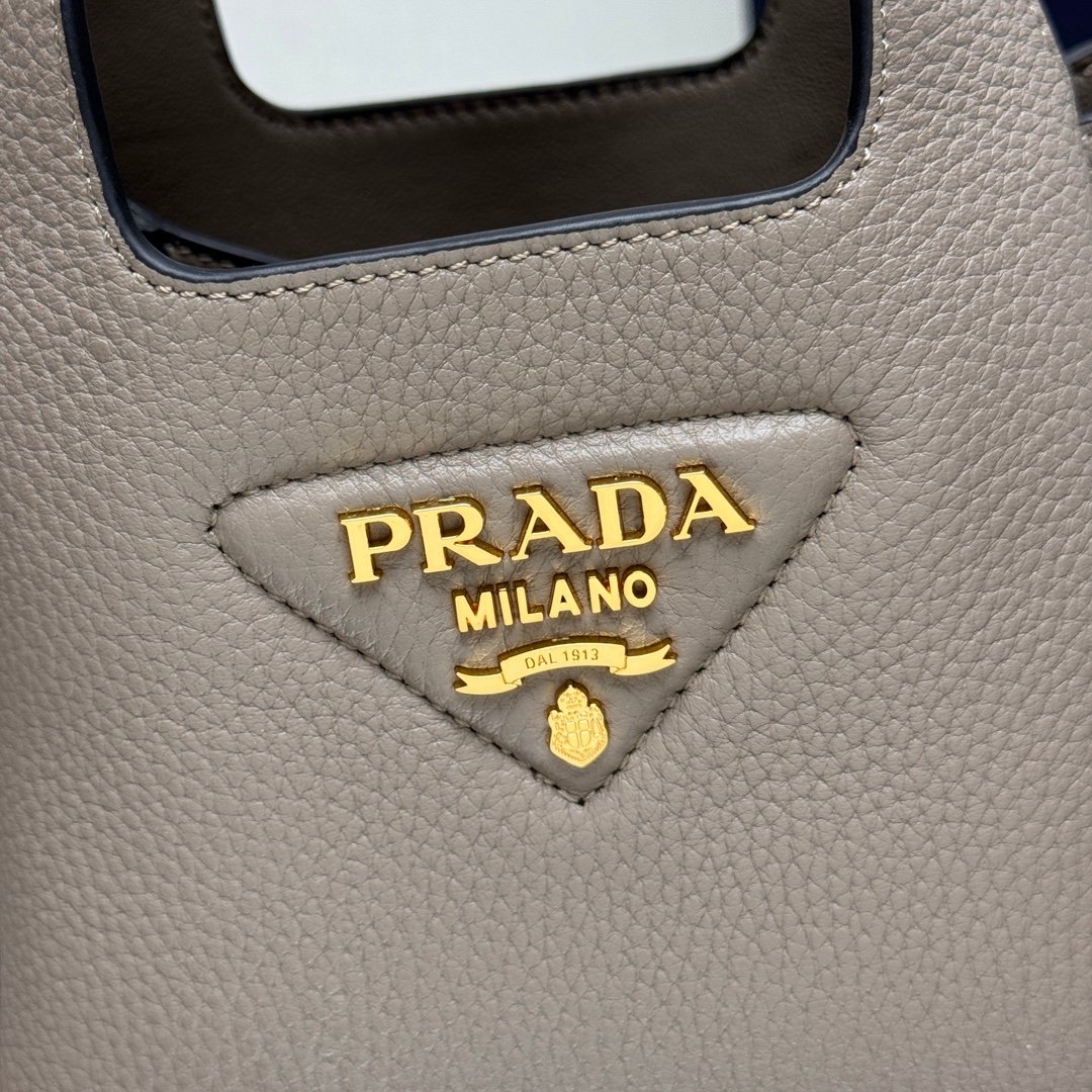 Prada Bag - Image 6