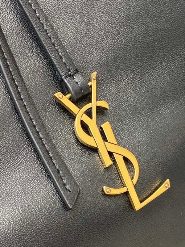 YSL 804302 - Image 6