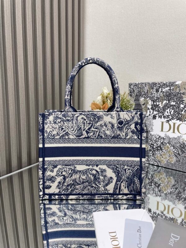 DIOR - Image 6