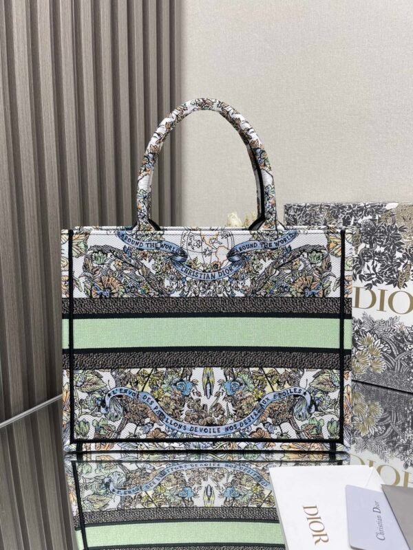 DIOR - Image 6