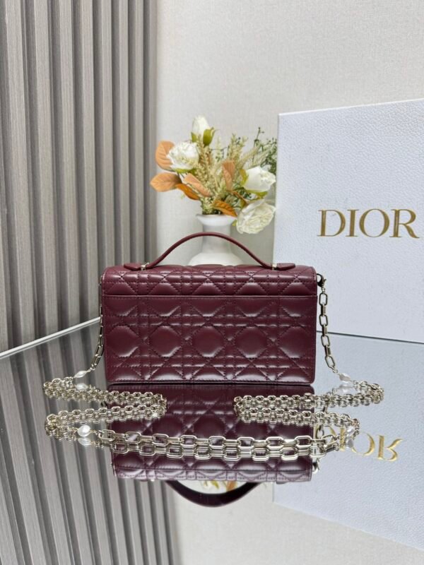 DIOR - Image 6