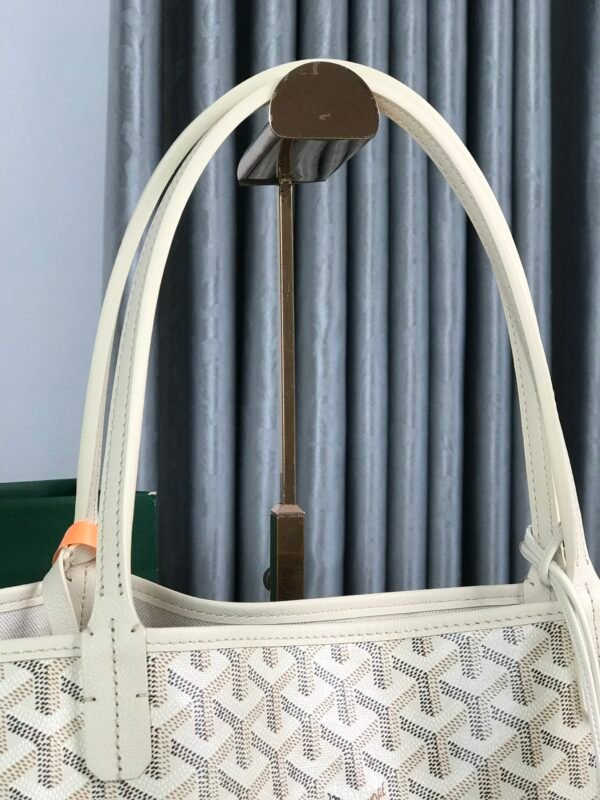 Goyard  Bag - Image 6