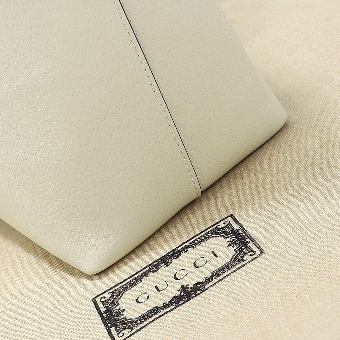 GUCCI 631685 - Image 7