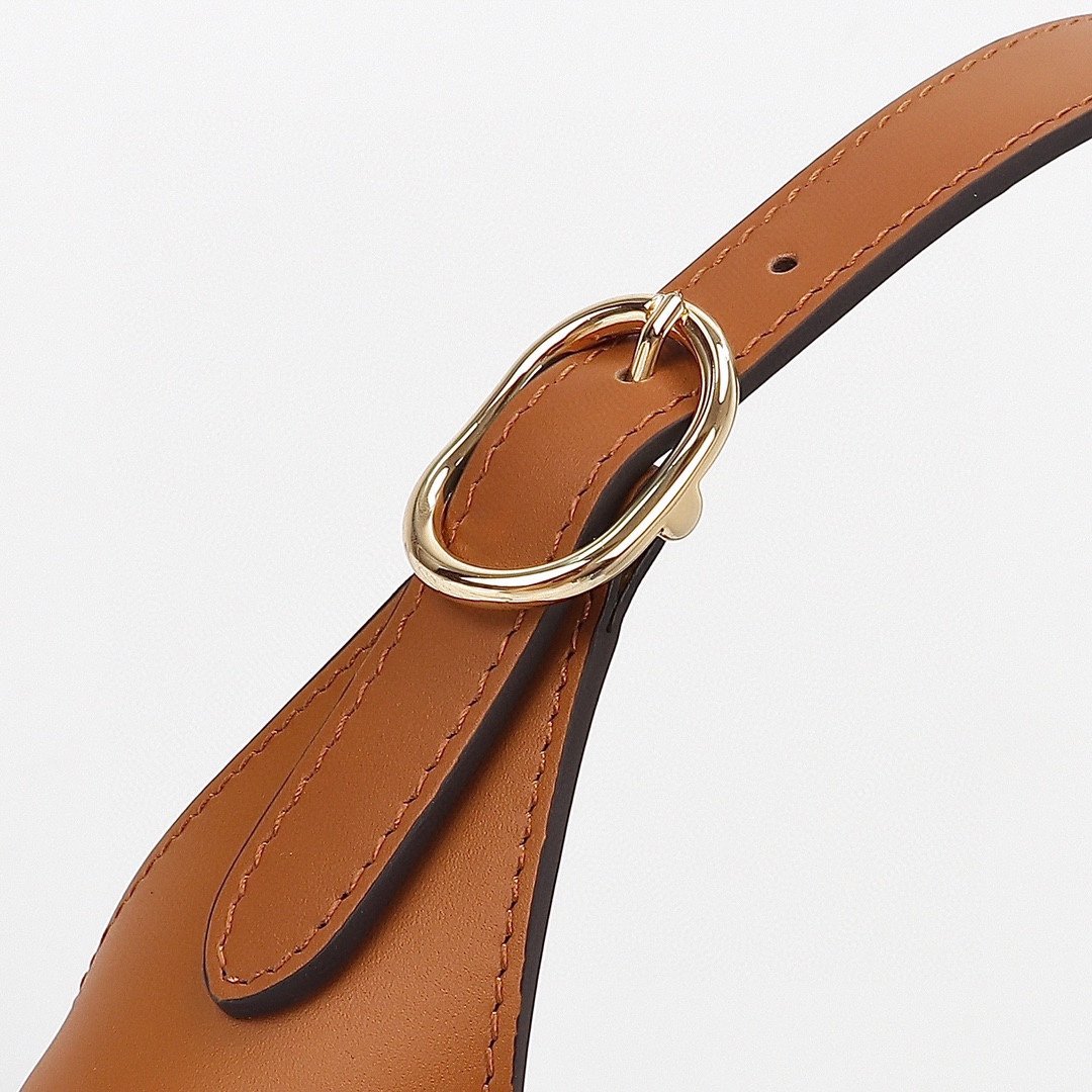 GUCCI 782849 - Image 7