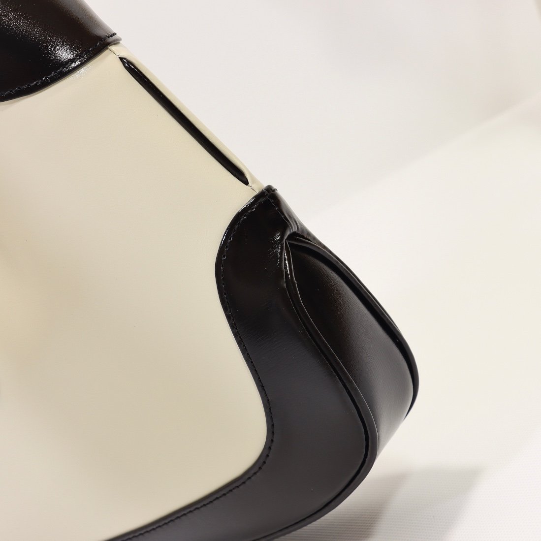 GUCCI 636706 - Image 7