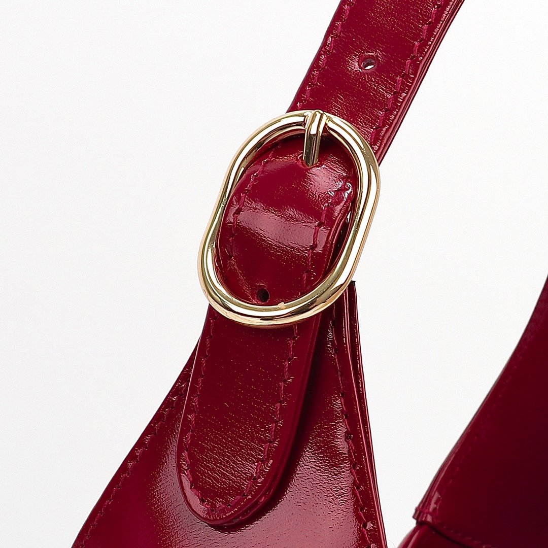 GUCCI 636709 - Image 7
