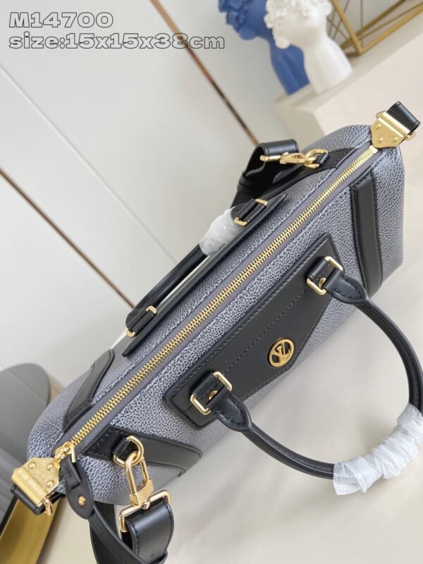 LV  M14700 - Image 7