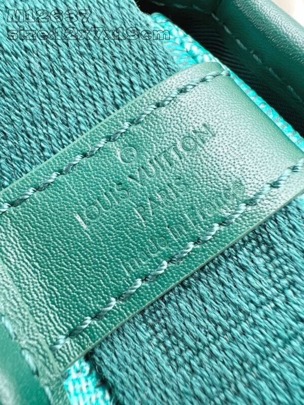 LV  M12637 - Image 7