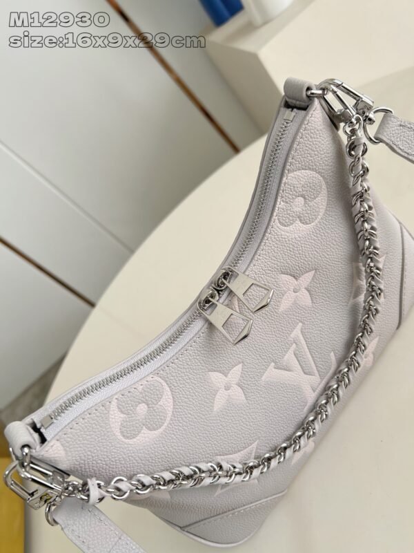 LV  M12930 - Image 7