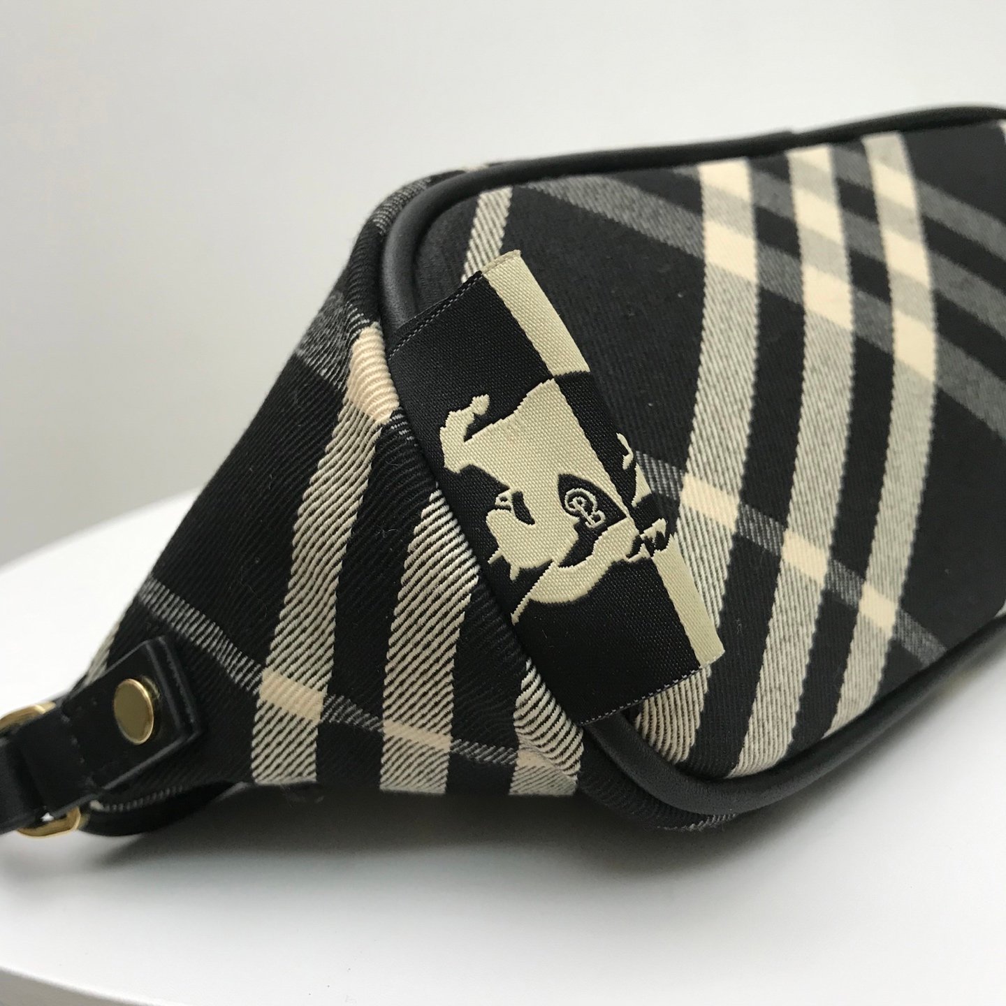 Burberry Bag - Image 7