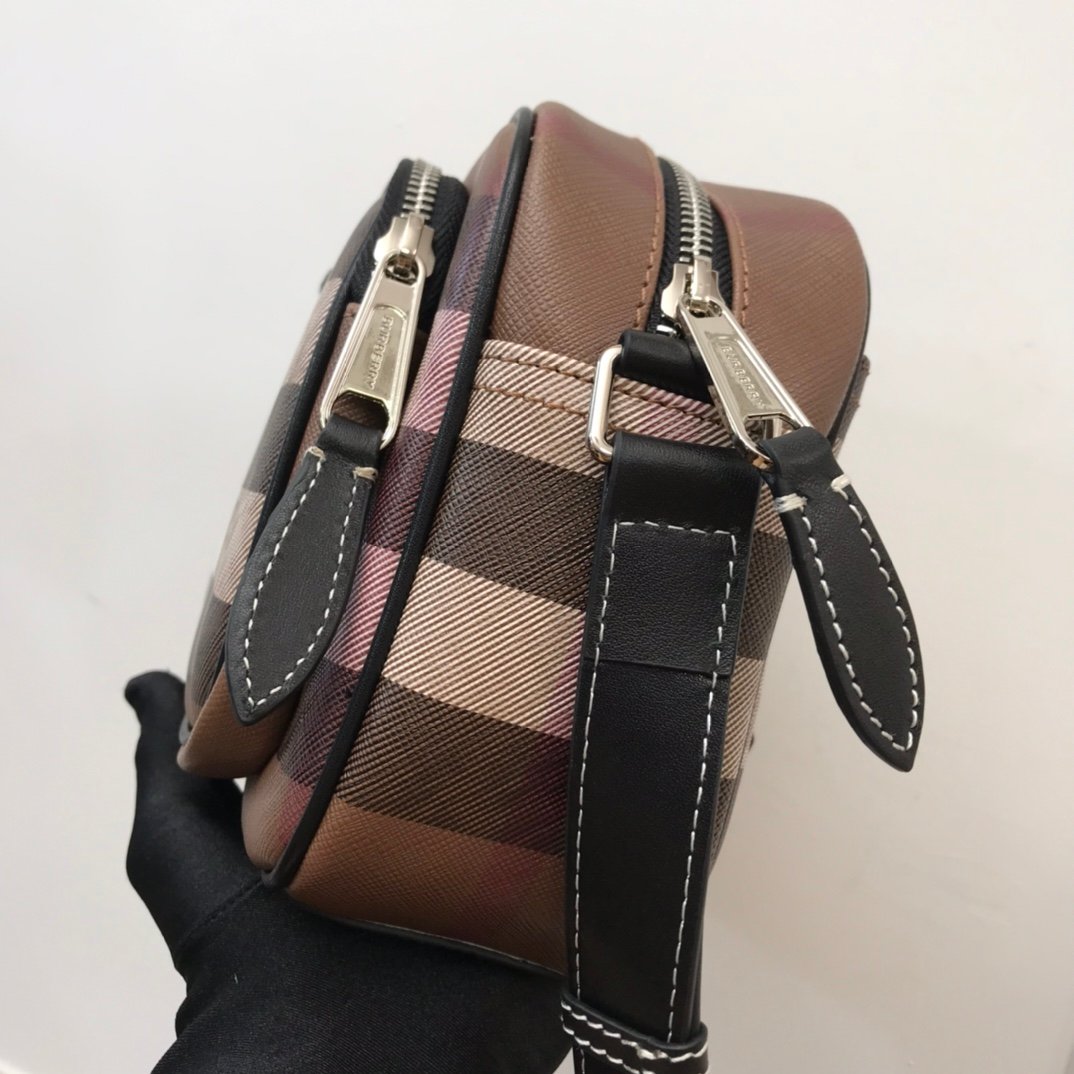 Burberry Bag - Image 7