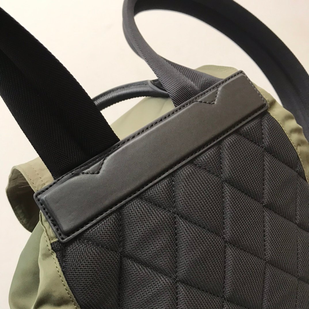 Burberry Bag - Image 7