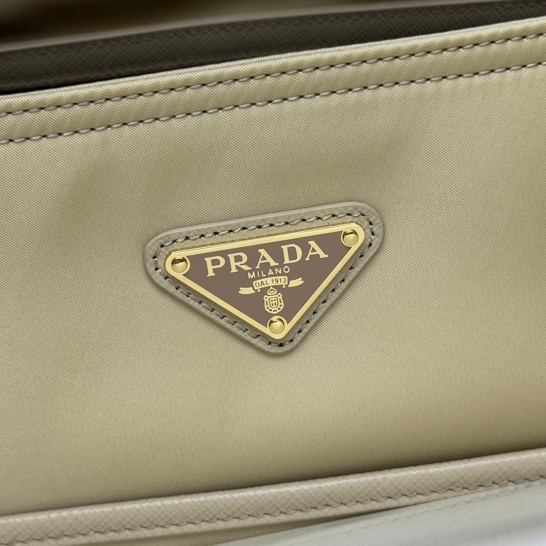 Prada Bag - Image 7