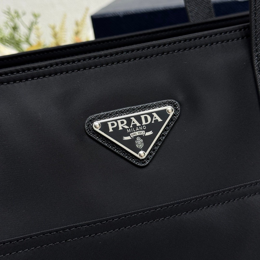 Prada Bag - Image 7