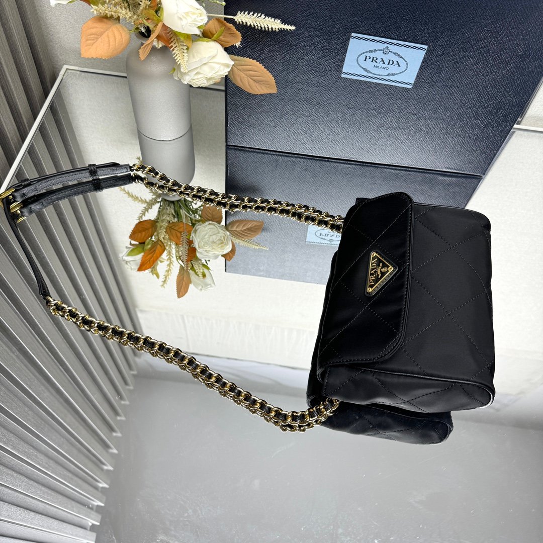 Prada Bag - Image 7
