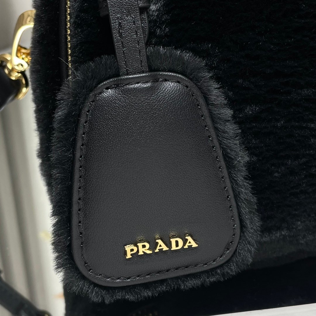 Prada Bag - Image 3