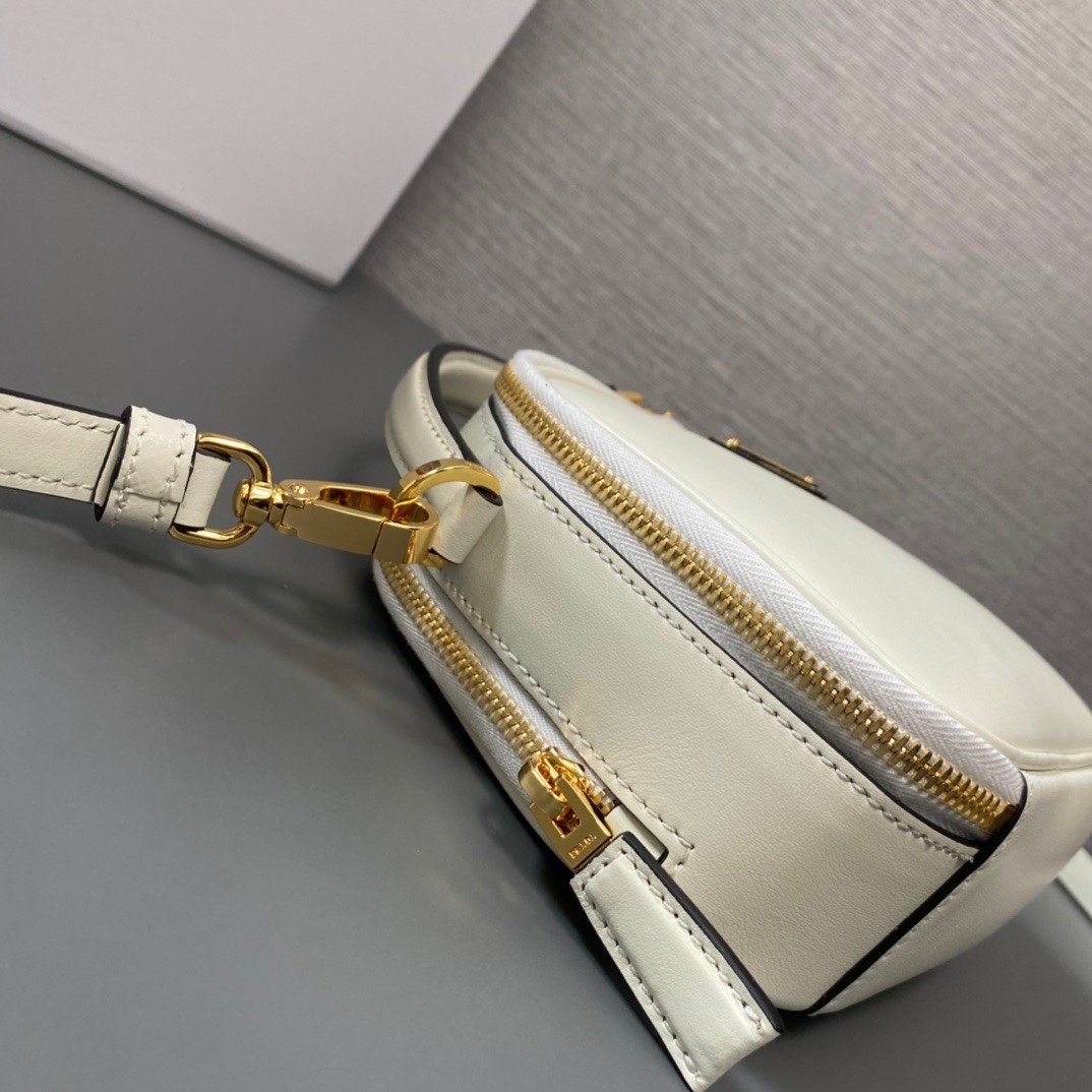 Prada Bag - Image 7